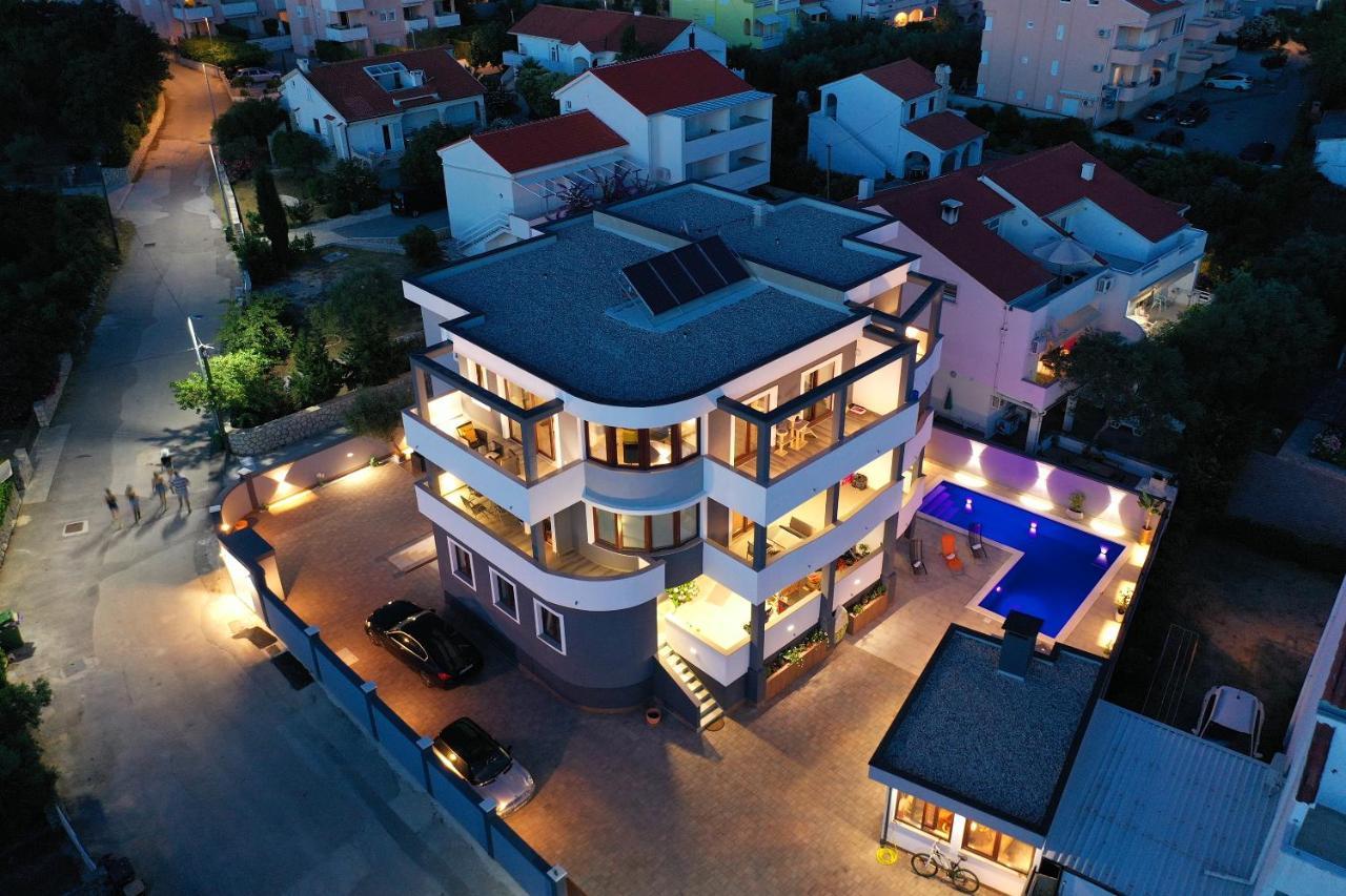 Villa Mariella Новаля Екстер'єр фото